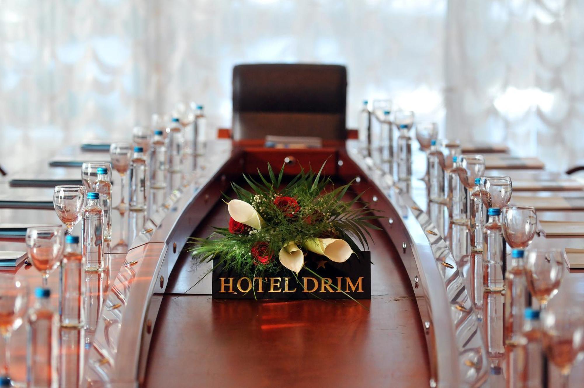 Hotel Drim & Spa Struga Luaran gambar