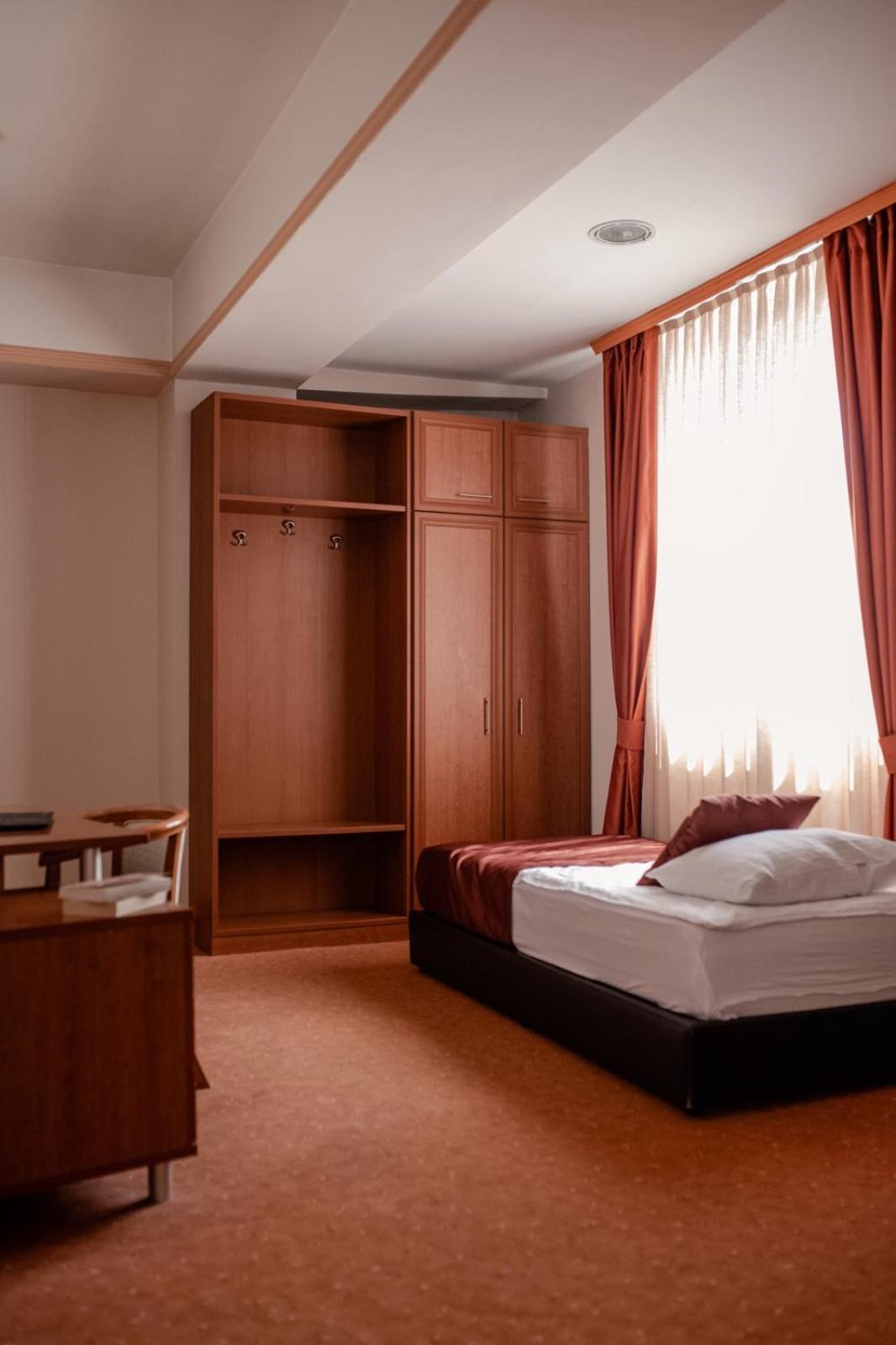 Hotel Drim & Spa Struga Luaran gambar